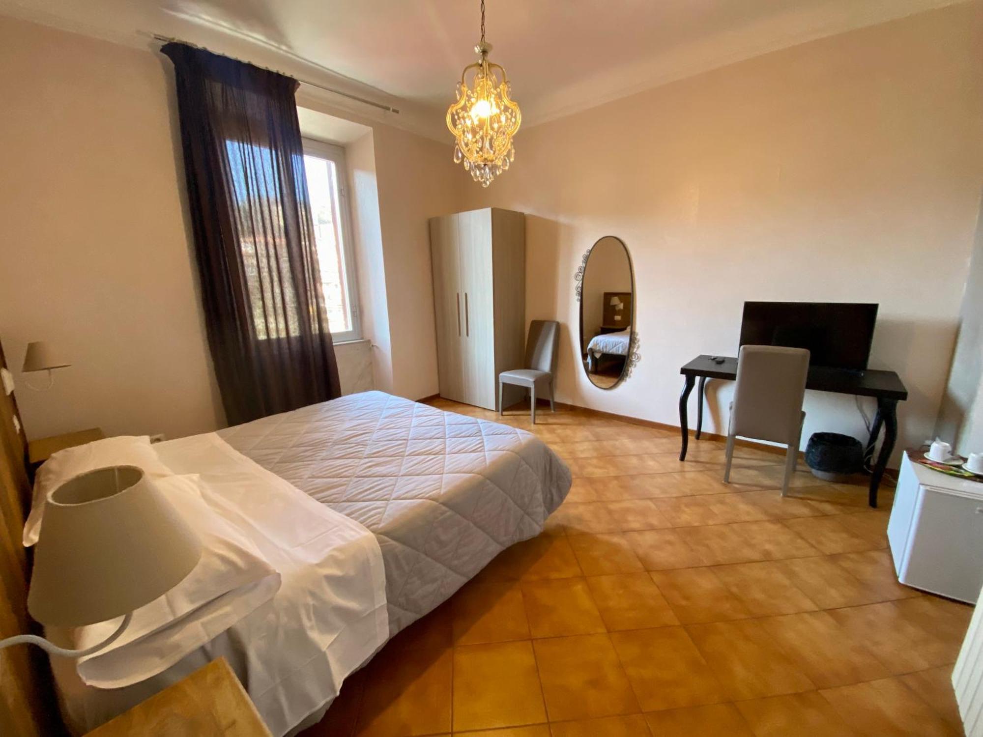 5 Terre Express Hotel La Spezia Exterior photo
